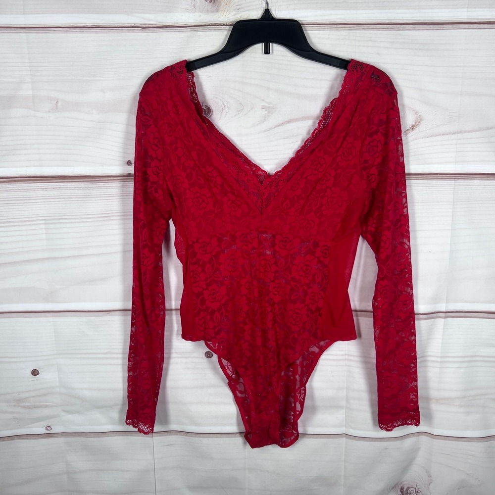 H&M Bodysuit Top Womens Large Red Lace Long Sleeve V-Neck Floral Sheer Layering